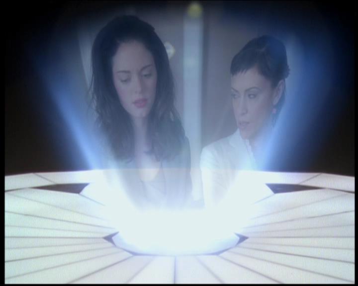 Charmed-Online-dot-619CrimesAndWitchDemeanors1009.jpg Charmed-Online-dot-619CrimesAndWitchDemeanors1009.jpg