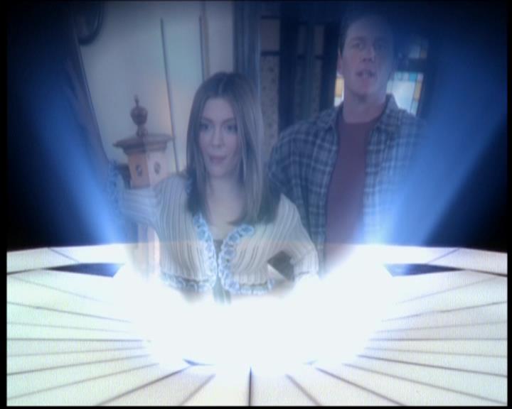 Charmed-Online-dot-619CrimesAndWitchDemeanors1049.jpg