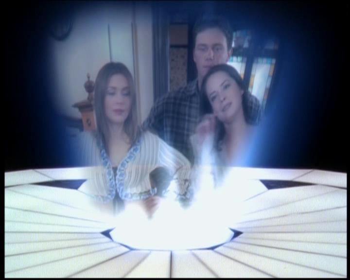 Charmed-Online-dot-619CrimesAndWitchDemeanors1059.jpg