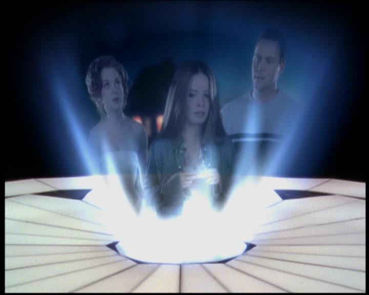 Charmed-Online-dot-619CrimesAndWitchDemeanors1184.jpg