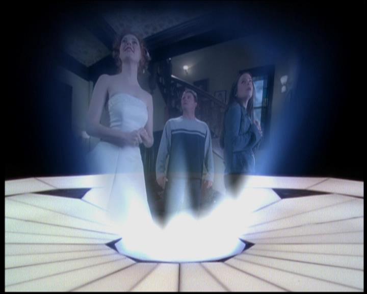 Charmed-Online-dot-619CrimesAndWitchDemeanors1203.jpg