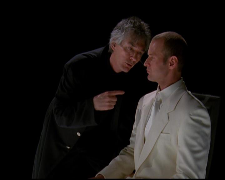Charmed-Online-dot-619CrimesAndWitchDemeanors1580.jpg
