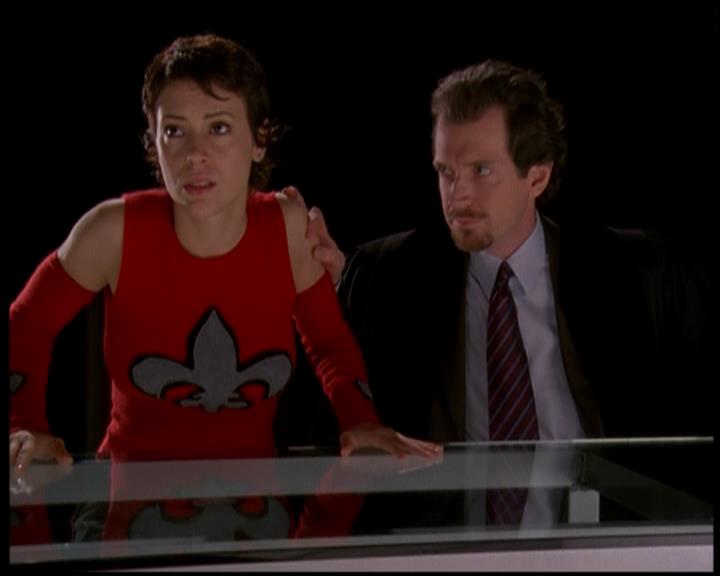 Charmed-Online-dot-619CrimesAndWitchDemeanors1588.jpg Charmed-Online-dot-619CrimesAndWitchDemeanors1588.jpg