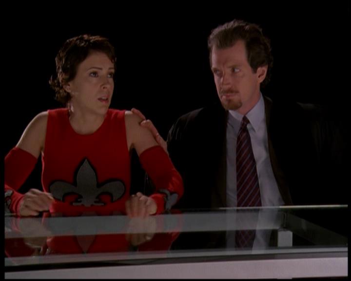 Charmed-Online-dot-619CrimesAndWitchDemeanors1596.jpg