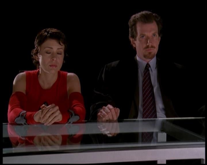Charmed-Online-dot-619CrimesAndWitchDemeanors1666.jpg