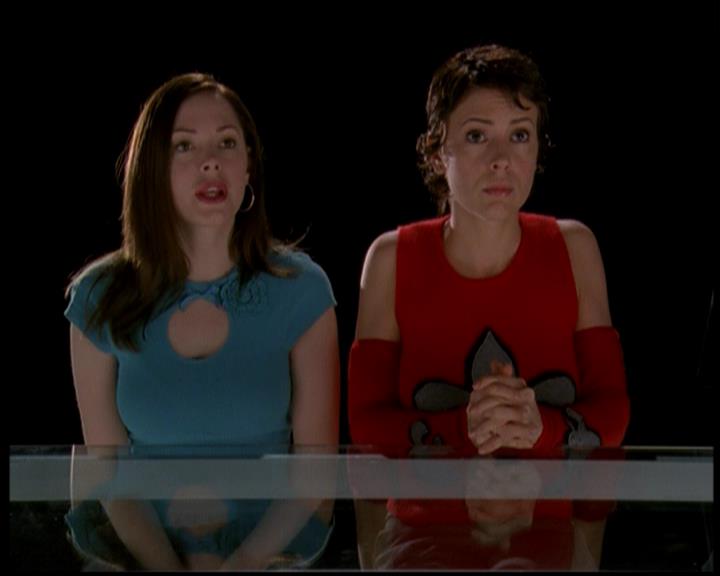 Charmed-Online-dot-619CrimesAndWitchDemeanors1864.jpg