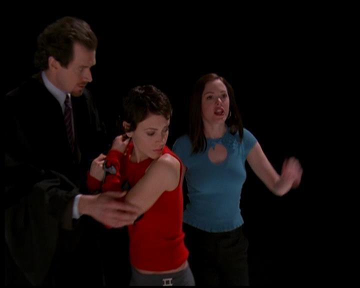 Charmed-Online-dot-619CrimesAndWitchDemeanors2015.jpg