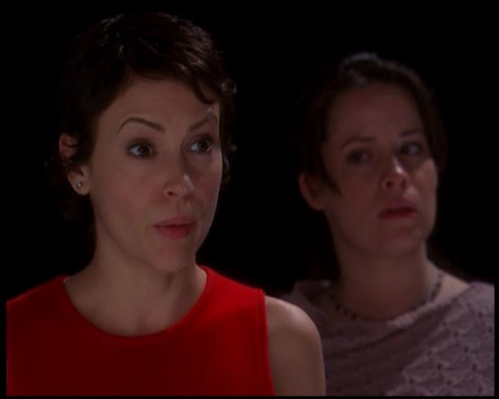 Charmed-Online-dot-619CrimesAndWitchDemeanors2201.jpg