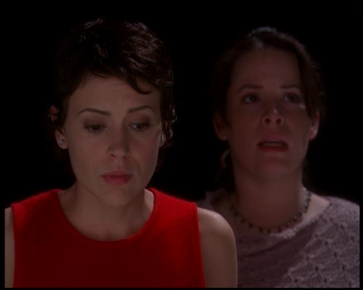 Charmed-Online-dot-619CrimesAndWitchDemeanors2264.jpg