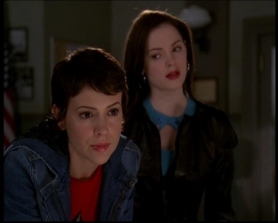 Charmed-Online-dot-619CrimesAndWitchDemeanors0407.jpg