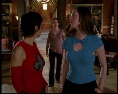 Charmed-Online-dot-619CrimesAndWitchDemeanors0550.jpg