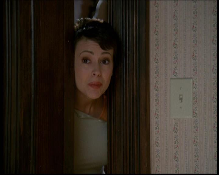 Charmed-Online-dot-net_620AWrongDaysJourneyIntoRight0496.jpg