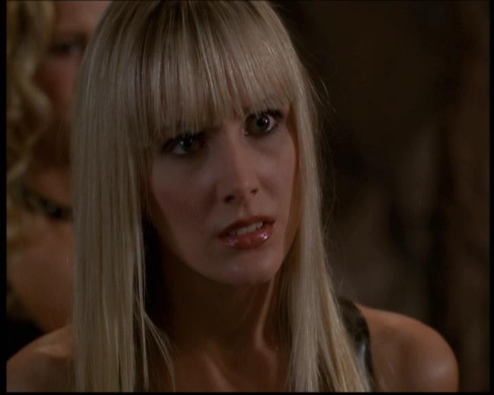 Charmed-Online-dot-net_620AWrongDaysJourneyIntoRight0658.jpg