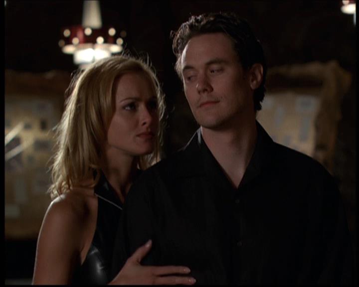 Charmed-Online-dot-net_620AWrongDaysJourneyIntoRight0699.jpg