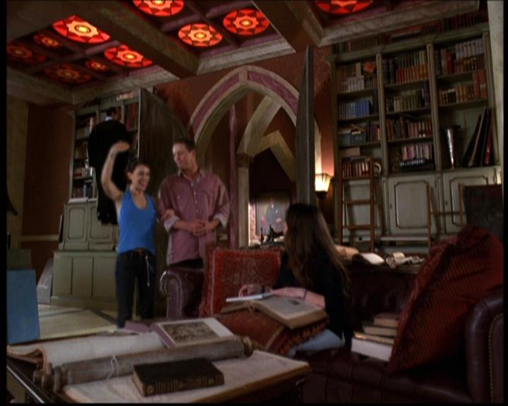 Charmed-Online-dot-net_620AWrongDaysJourneyIntoRight0716.jpg