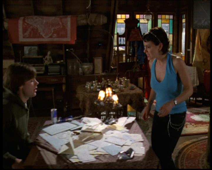Charmed-Online-dot-net_620AWrongDaysJourneyIntoRight0945.jpg