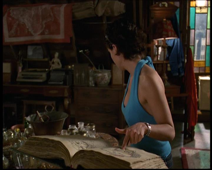Charmed-Online-dot-net_620AWrongDaysJourneyIntoRight1377.jpg