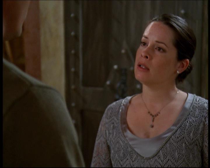 Charmed-Online-dot-net_621WitchWars1038.jpg