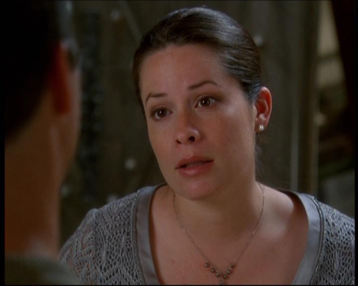 Charmed-Online-dot-net_621WitchWars1056.jpg