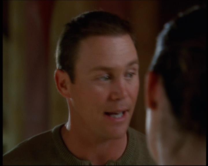 Charmed-Online-dot-net_621WitchWars1065.jpg