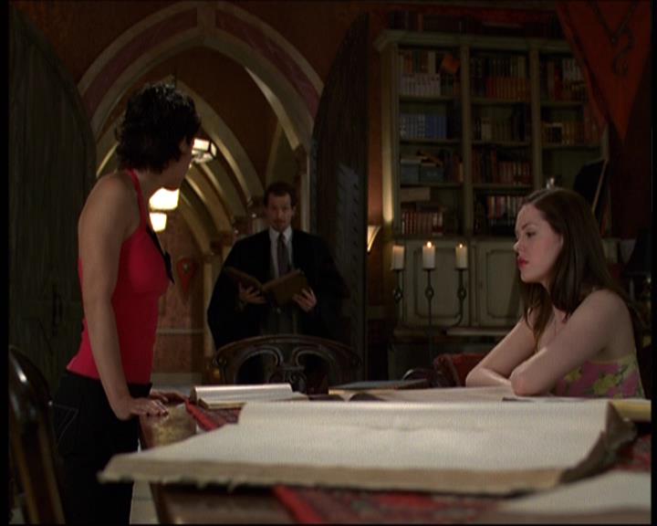 Charmed-Online-dot-net_621WitchWars1926.jpg