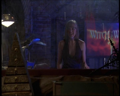 Charmed-Online-dot-net_621WitchWars1795.jpg