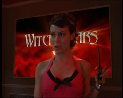 Charmed-Online-dot-net_621WitchWars2146.jpg