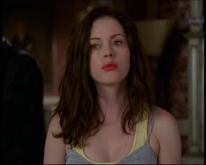 Charmed-Online-dot-net_622ItsABadBadBadBadWorldPart1-0031.jpg