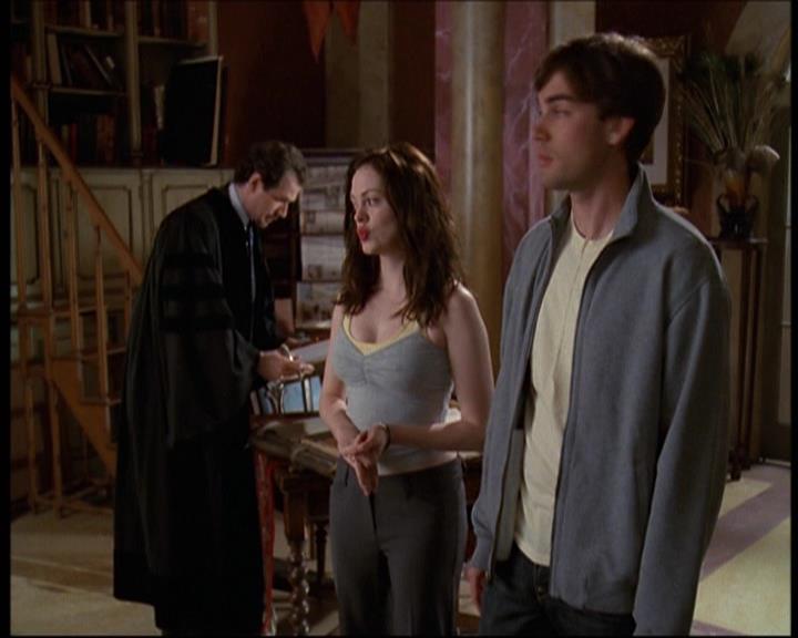 Charmed-Online-dot-net_622ItsABadBadBadBadWorldPart1-0047.jpg