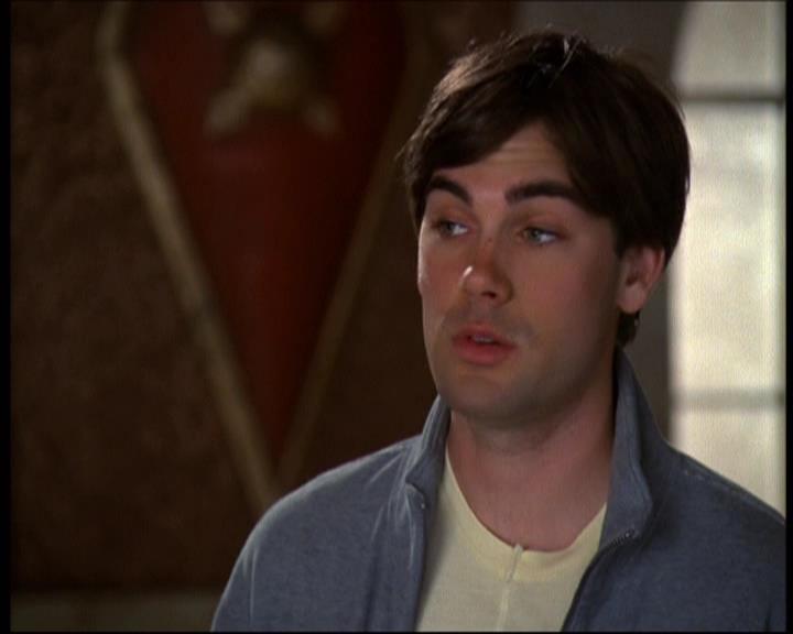 Charmed-Online-dot-net_622ItsABadBadBadBadWorldPart1-0063.jpg
