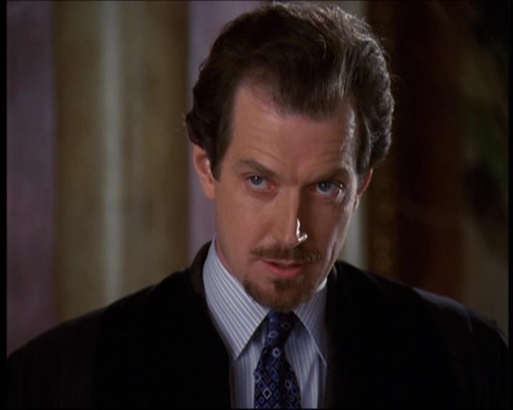 Charmed-Online-dot-net_622ItsABadBadBadBadWorldPart1-0083.jpg