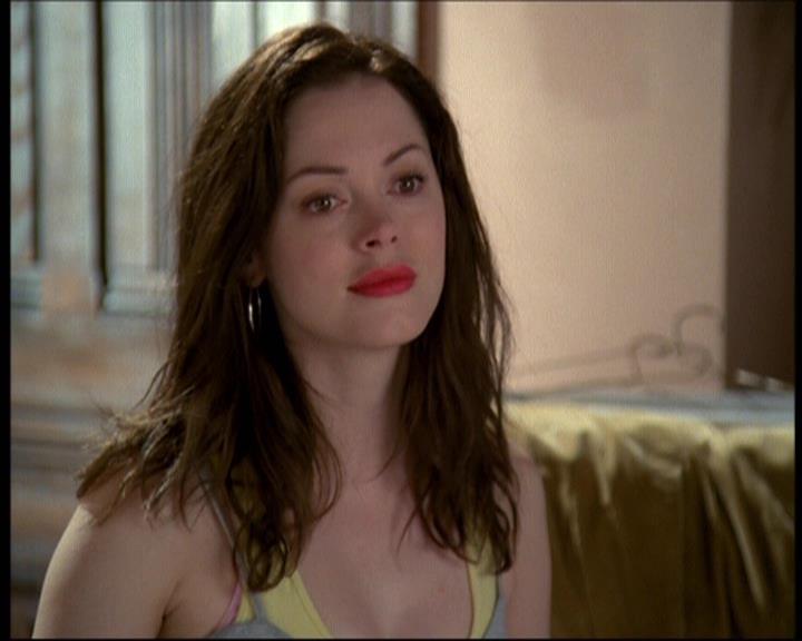 Charmed-Online-dot-net_622ItsABadBadBadBadWorldPart1-0370.jpg