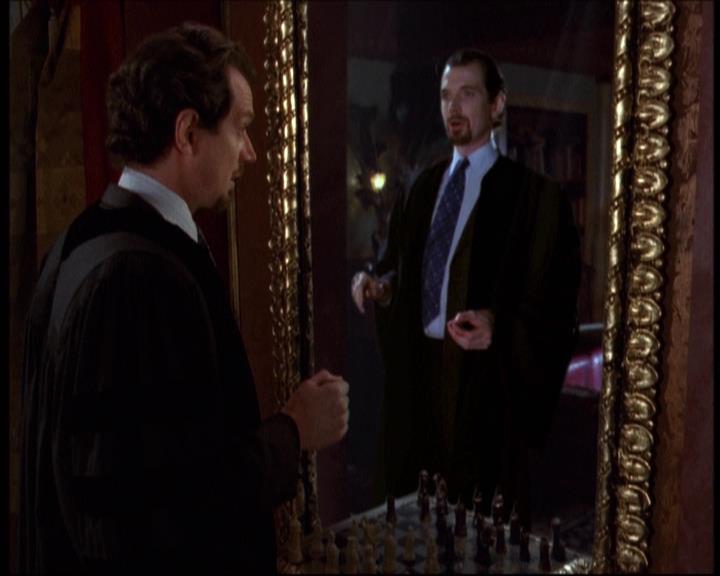 Charmed-Online-dot-net_622ItsABadBadBadBadWorldPart1-0608.jpg
