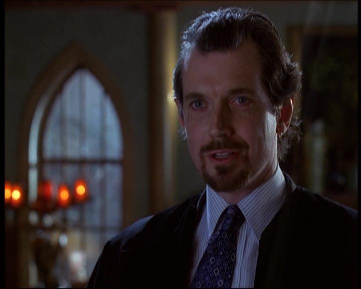 Charmed-Online-dot-net_622ItsABadBadBadBadWorldPart1-0610.jpg