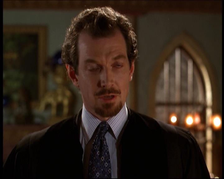 Charmed-Online-dot-net_622ItsABadBadBadBadWorldPart1-0615.jpg