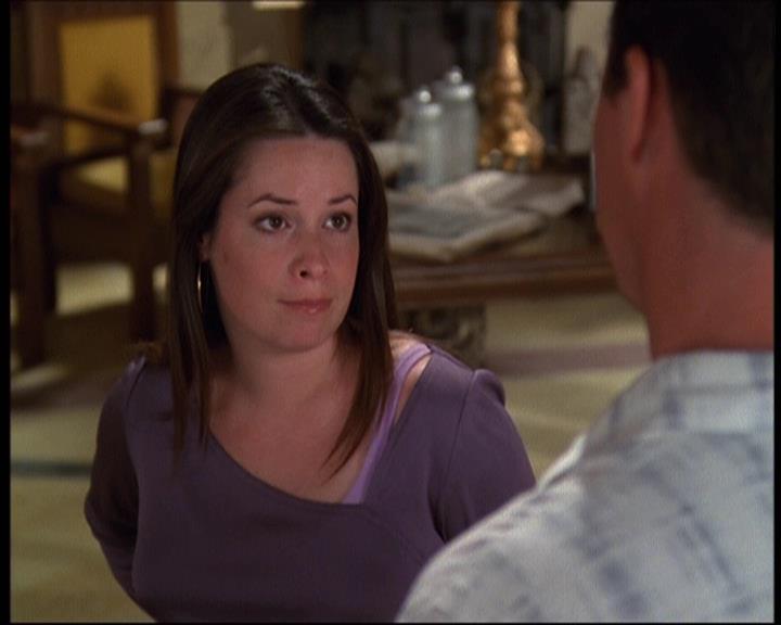 Charmed-Online-dot-net_622ItsABadBadBadBadWorldPart1-0756.jpg