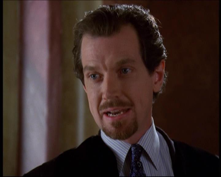 Charmed-Online-dot-net_622ItsABadBadBadBadWorldPart1-0966.jpg