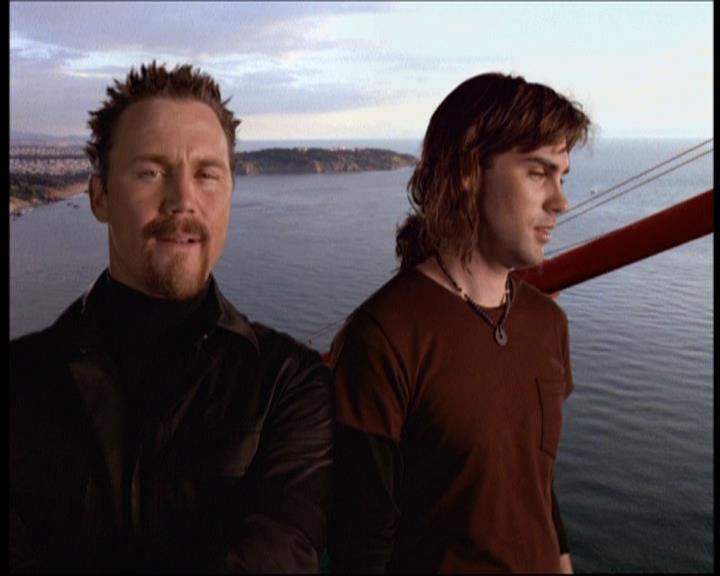 Charmed-Online-dot-net_622ItsABadBadBadBadWorldPart1-1078.jpg