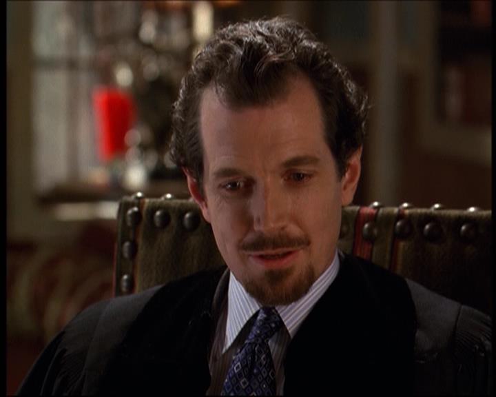 Charmed-Online-dot-net_622ItsABadBadBadBadWorldPart1-1249.jpg