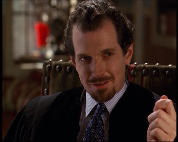 Charmed-Online-dot-net_622ItsABadBadBadBadWorldPart1-1290.jpg