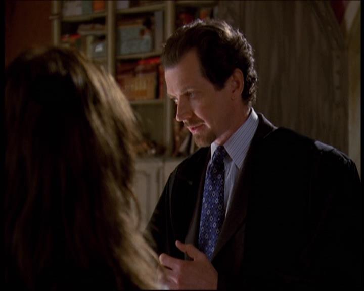 Charmed-Online-dot-net_622ItsABadBadBadBadWorldPart1-1319.jpg