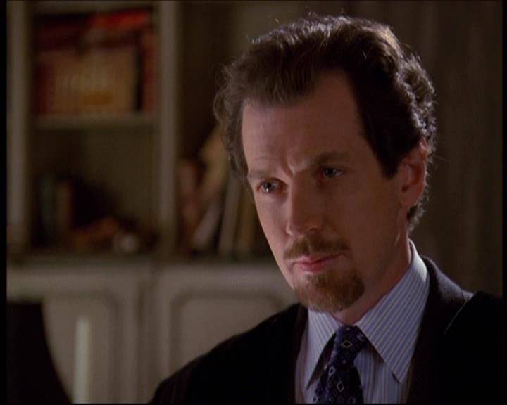 Charmed-Online-dot-net_622ItsABadBadBadBadWorldPart1-1327.jpg