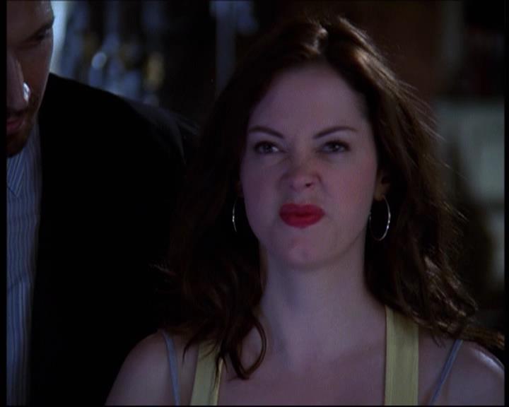 Charmed-Online-dot-net_622ItsABadBadBadBadWorldPart1-1451.jpg