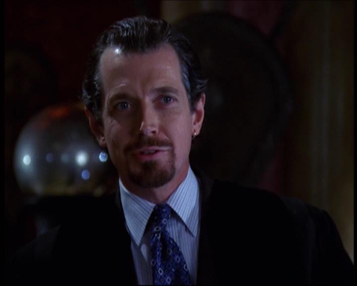 Charmed-Online-dot-net_622ItsABadBadBadBadWorldPart1-1471.jpg