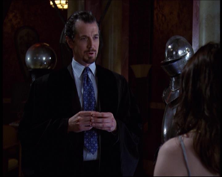 Charmed-Online-dot-net_622ItsABadBadBadBadWorldPart1-1485.jpg