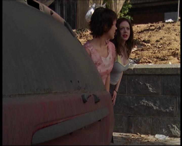 Charmed-Online-dot-net_622ItsABadBadBadBadWorldPart1-1569.jpg