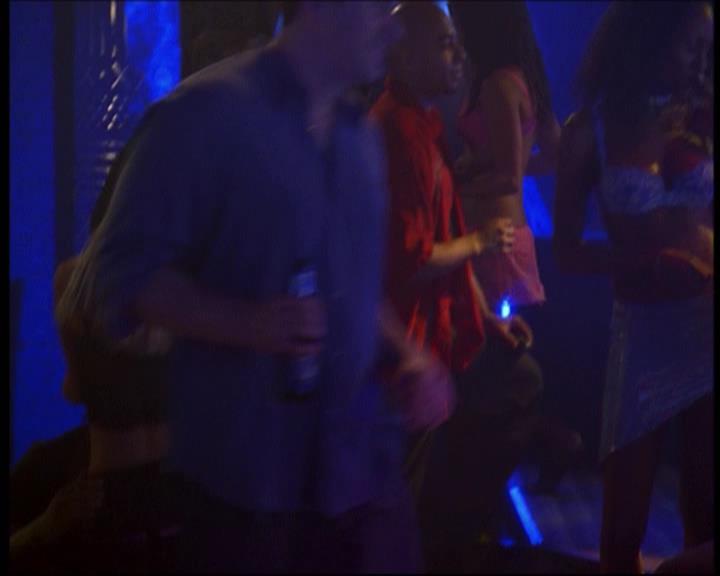 Charmed-Online-dot-net_622ItsABadBadBadBadWorldPart1-1656.jpg