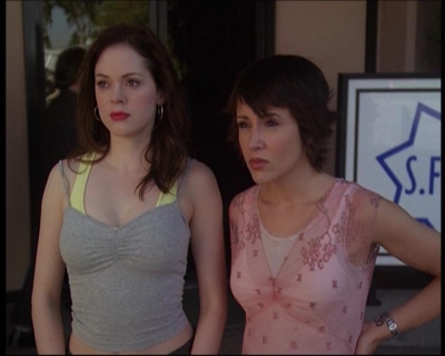 Charmed-Online-dot-net_622ItsABadBadBadBadWorldPart1-0714.jpg