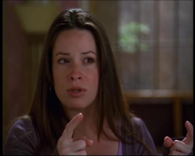 Charmed-Online-dot-net_622ItsABadBadBadBadWorldPart1-0933.jpg