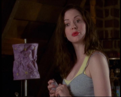 Charmed-Online-dot-net_622ItsABadBadBadBadWorldPart1-1124.jpg